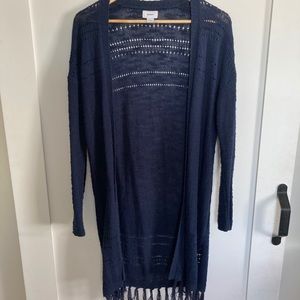 Old Navy sweater with fringe in Navy